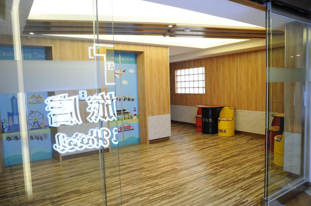 Sung Tai Hotel Kaohsiung Exteriör bild