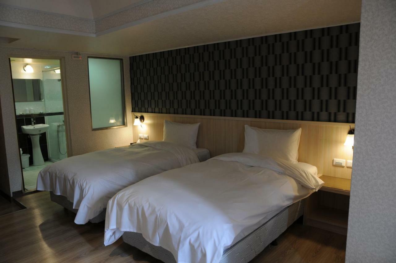 Sung Tai Hotel Kaohsiung Exteriör bild